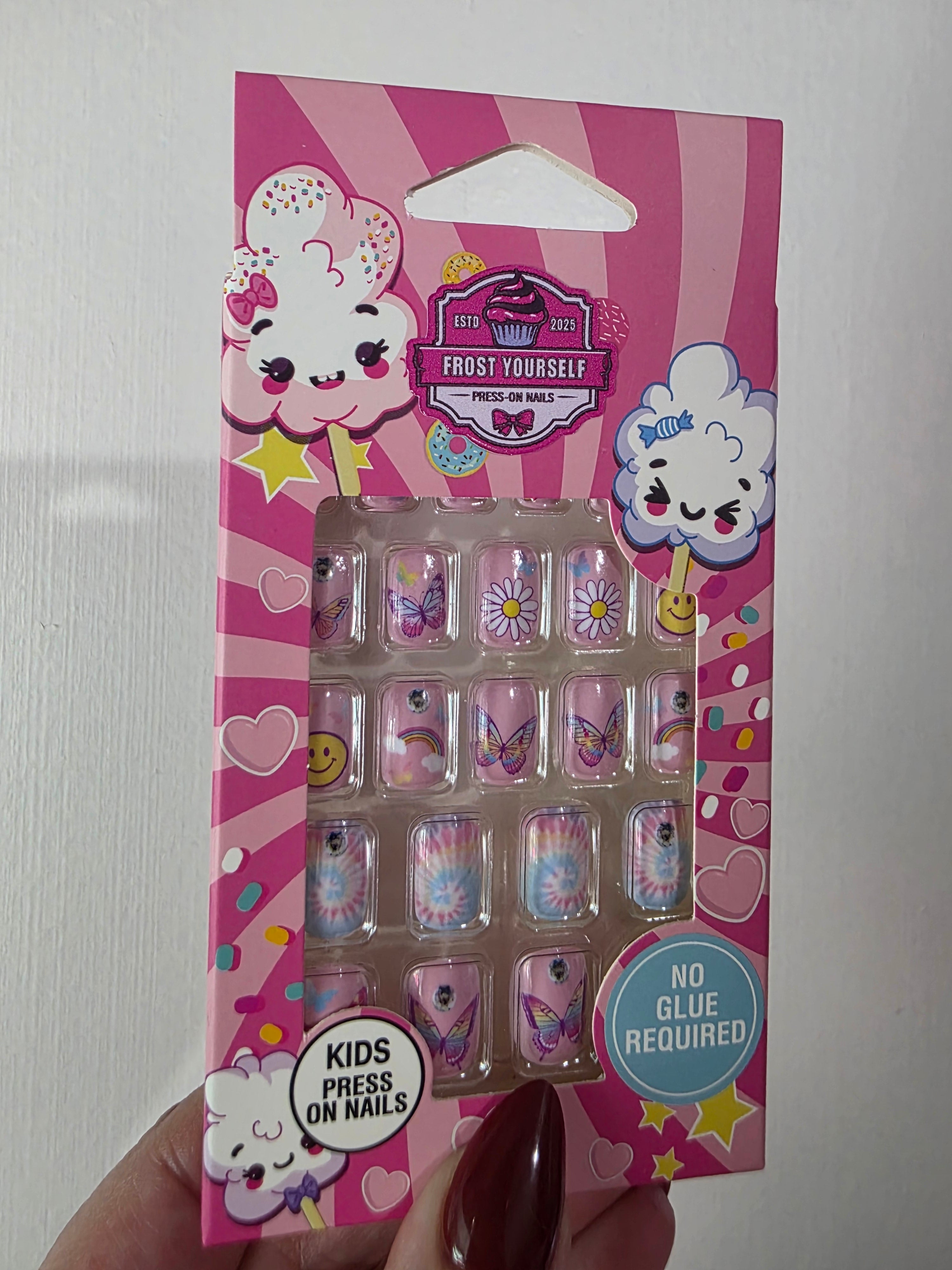 Butterfly kisses 🦋 (kid)